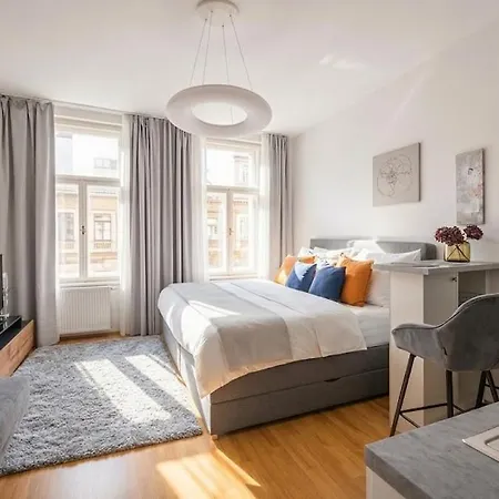 Апартаменты Cozy Studio In Prague Center | Walk Everywhere *